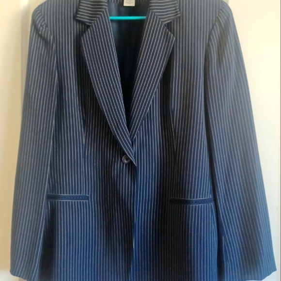 Rena Rowan Pinned Stripe Woman's Blazer - Picture 1 of 2